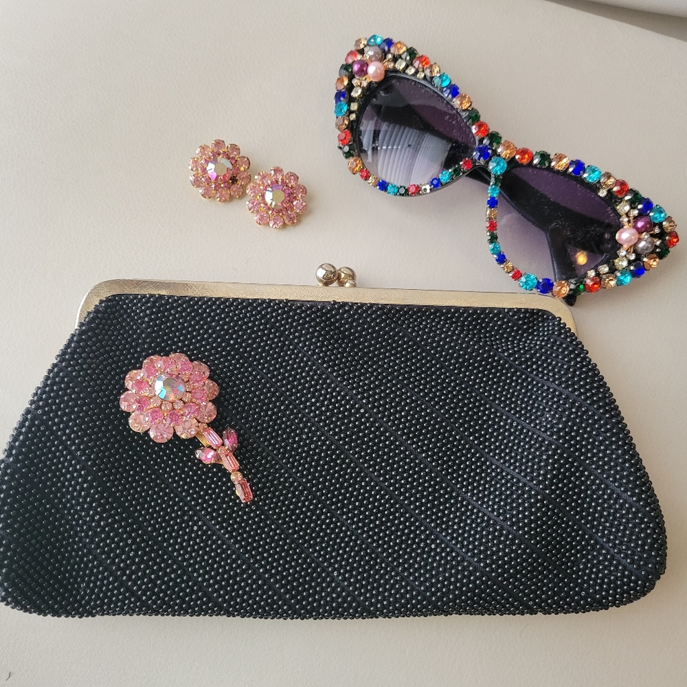 Vintage Beaded Black Clutch Bag Silver Chain Strap ~ 1960? ~ Made in Hong Kong